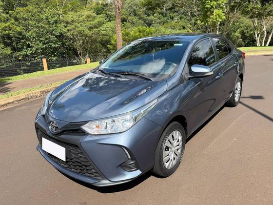TOYOTA YARIS 1.5 16V FLEX SEDAN XL LIVE MULTIDRIVE